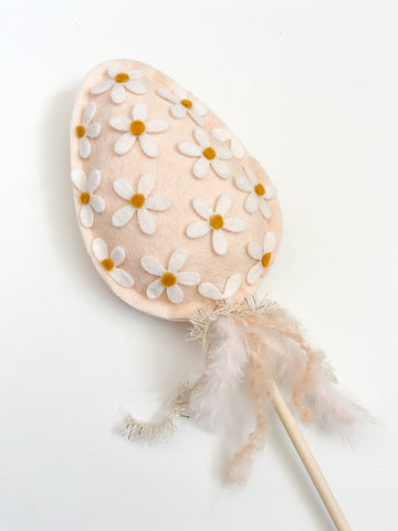 Easter Wand - Egg with Daisies